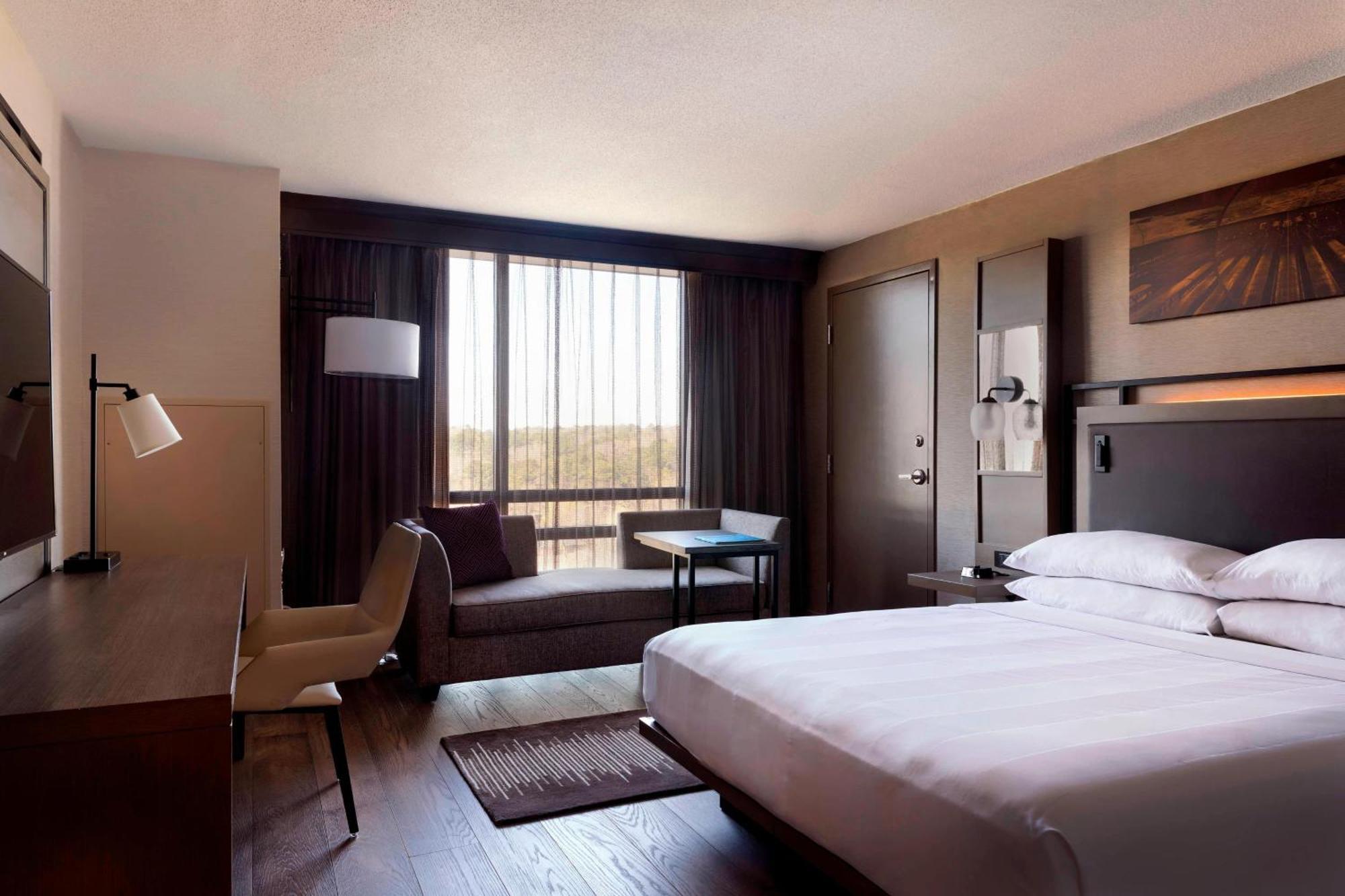 Отель Atlanta Marriott Northeast/Emory Area Экстерьер фото