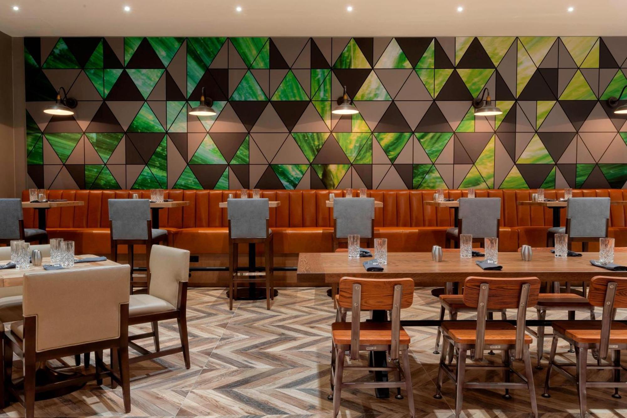 Отель Atlanta Marriott Northeast/Emory Area Экстерьер фото